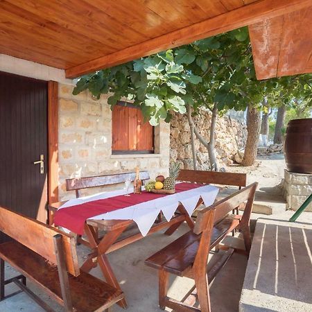 Beach Time Villa Омиш Экстерьер фото