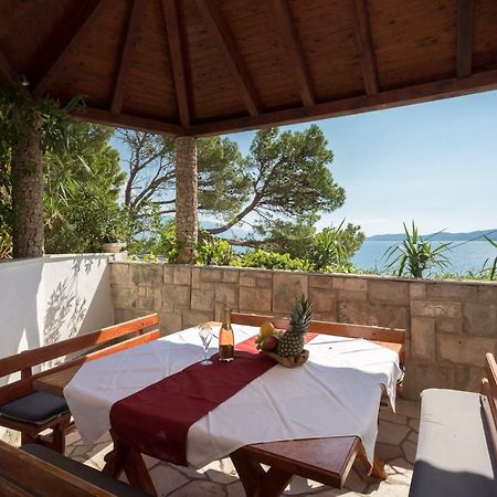 Beach Time Villa Омиш Экстерьер фото