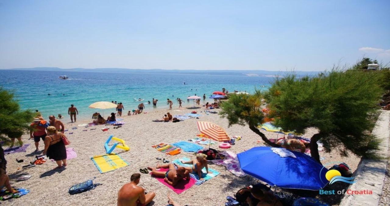 Beach Time Villa Омиш Экстерьер фото