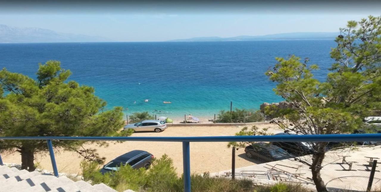 Beach Time Villa Омиш Экстерьер фото