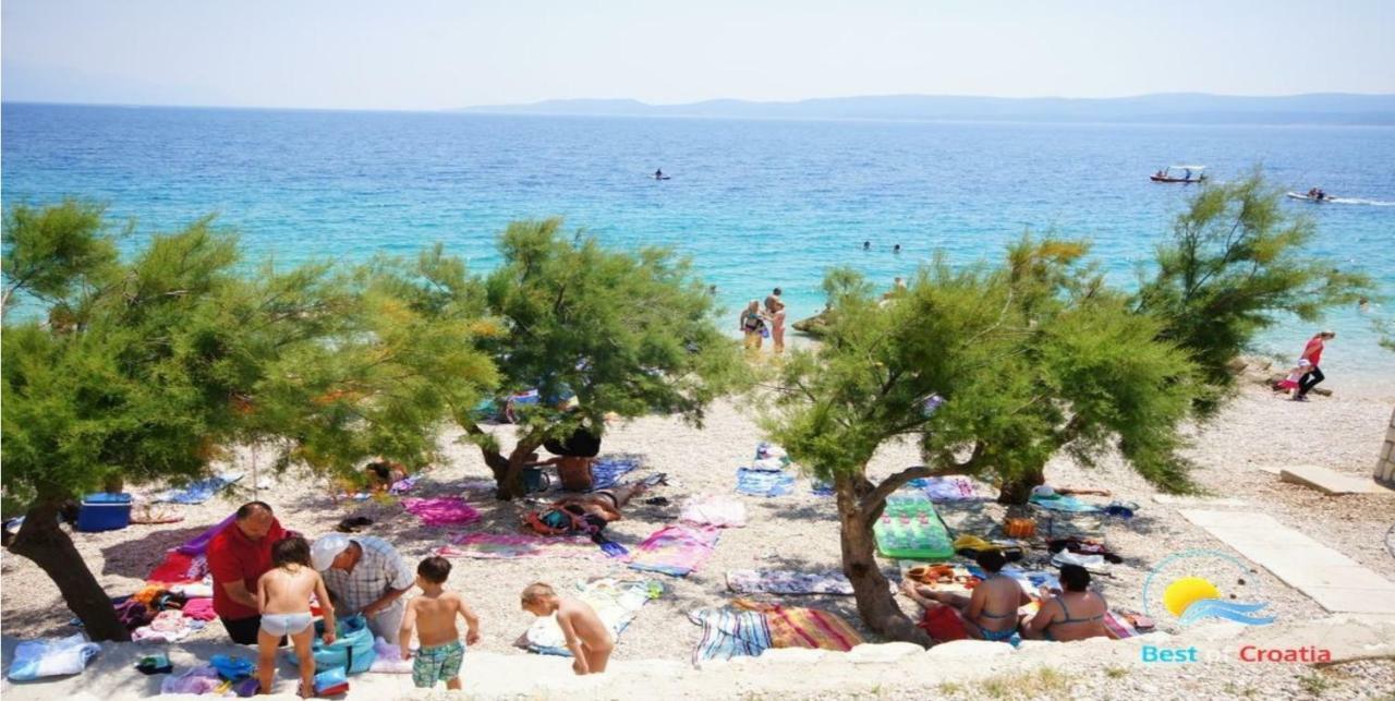 Beach Time Villa Омиш Экстерьер фото